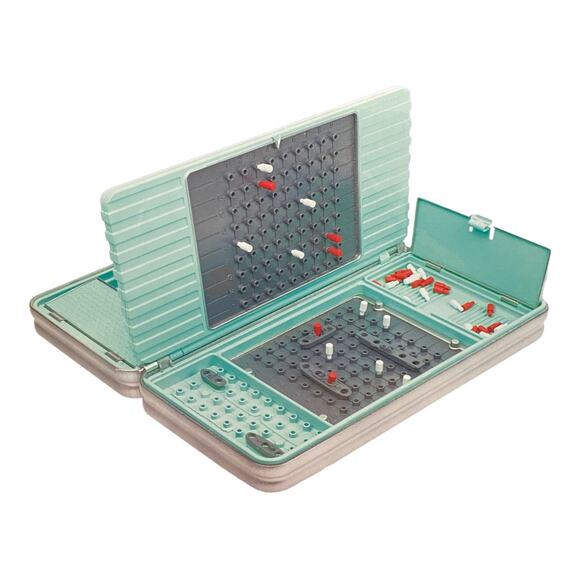 Hasbro Battleship Gaming Road Trip Series Full Gameplay Portable Case New Gift - Picture 2 of 11